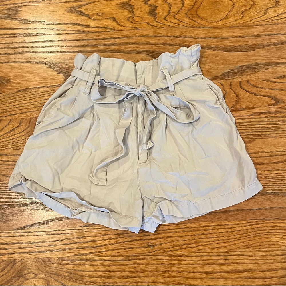 Flowy Linen Shorts